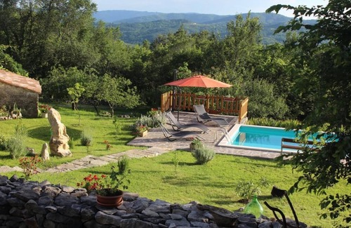 Buzet Villa | Villa Mavrici, 3 bedrooms house with private pool, neighbors free