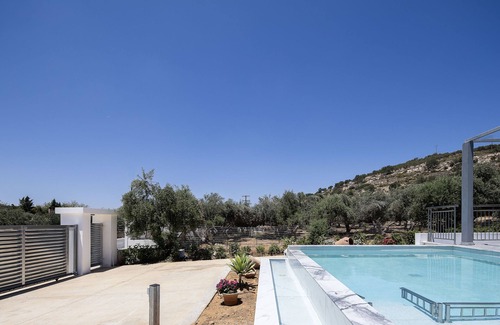 Roumeli Villa | Villa Me - With Private Pool