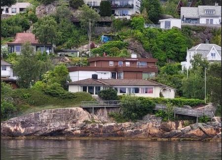 Bergenhus Villa | Villa med panoramautsikt, stor uteplass og 100 m fra badestrand