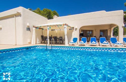Moravit Villa | Villa Medina 20 by Abahana Villas