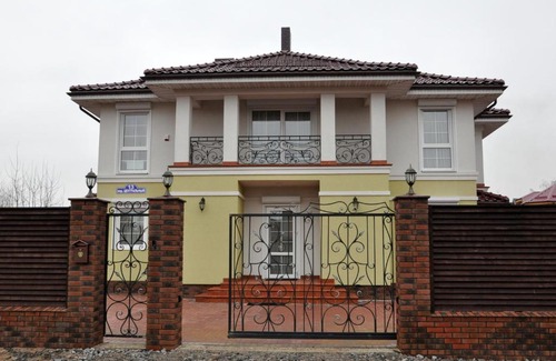 Maloye Isakovo Hotel | Villa Medved