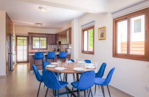 Meladeia Villa | Villa Melisos: Holiday Villa To Rent, Pool, Views, WiFi, A/C, sleeps 8