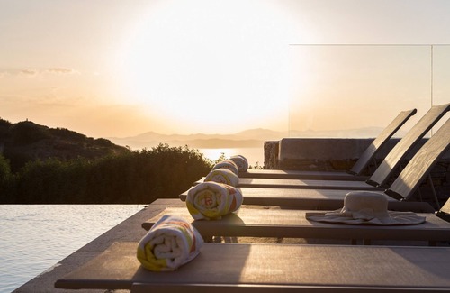 Ioulida Villa | Villa Melita