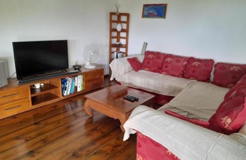Uturoa House | Villa MERAHI ... La villa d'Ange Fare Noa Mymy