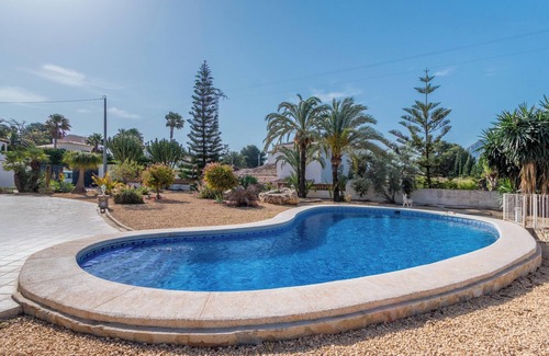 Calpe House | Villa 'Merced Planta Baja' with Mountain View, Private Pool and Wi-Fi