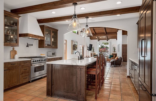 The Mesa House | Villa Mesa! Private Oasis! 3 bed/3 bath! Pool! Spa! Fireplace! Mtn View!