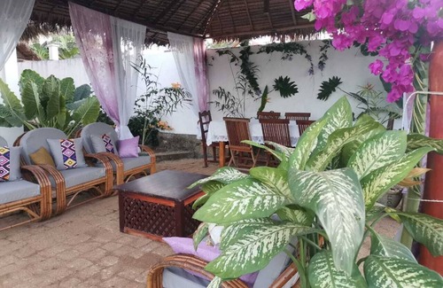 Ambondrona Cottage | Villa Riviera
