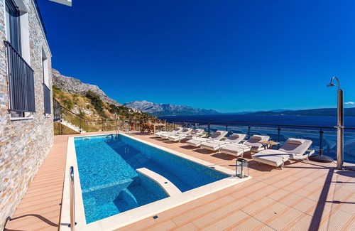Lokva Rogoznica Villa | Villa Mia with private pool, Whirlpool, gym, sauna, sea views