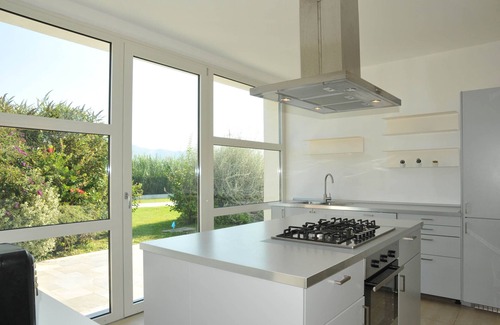 Area Intermarine Villa | Villa Micol 5' from the sea!