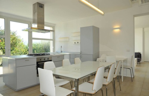 Area Intermarine Villa | Villa Micol 5' from the sea!