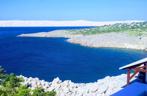 Cesarica Apartment | Villa Mihaela - Beachfront apartment "Ika" with sea view and pool
