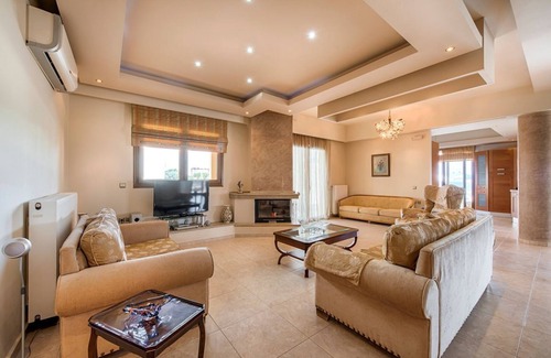 Kolymbia Villa | Villa Mikis - Six Bedroom Villa, Sleeps 13