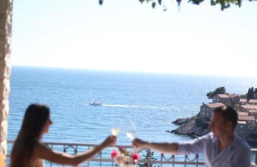 Sveti Stefan Apartment | Villa Milan