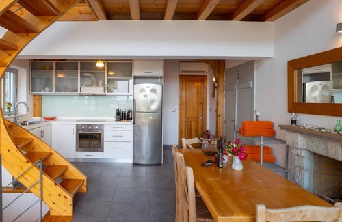 Agios Ioannis Villa | Villa Milos - Three Bedroom Villa, Sleeps 6