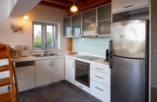 Agios Ioannis Villa | Villa Milos - Three Bedroom Villa, Sleeps 6