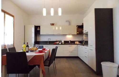 Grezzano Bed & Breakfast | Villa Moderna Grezzano