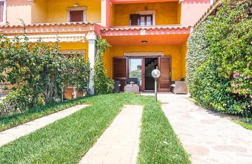 San Teodoro House | Villa Molly