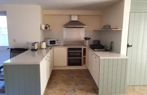 Llawhaden House | Villa Muneera - rural retreat in the heart of Pembrokeshire