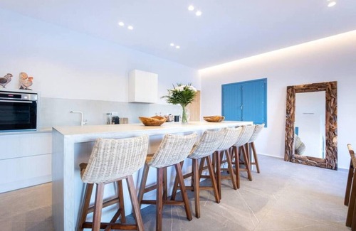 Kanalia Villa | Villa 'Myko Grand' with Sea View, Wi-Fi and Air Conditioning