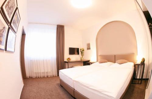 Prague 4 House | Villa na Vinici