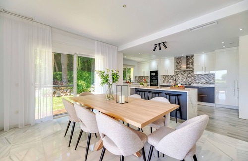 Elviria Villa | VILLA NADAL VACATION MARBELLA