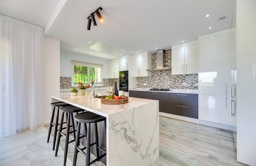 Elviria Villa | VILLA NADAL VACATION MARBELLA