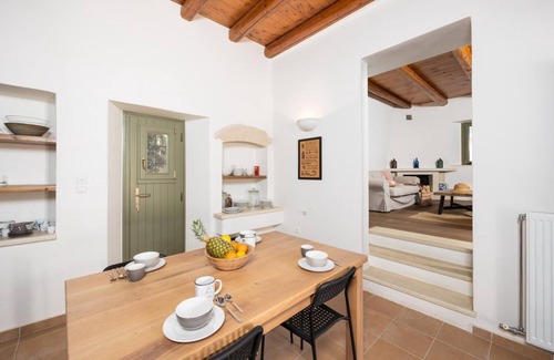 Vamos Villa | Villa Nafsika - Four Bedroom Villa, Sleeps 11