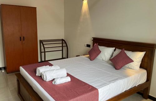 Balapitiya Bed & Breakfast | Villa Namal near Madu River and Beach AC Units,Wi-Fi,kitchen