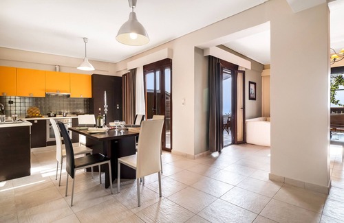 Lefkas Villa | Villa 'Naranja Tajo Villas' with Sea View, Wi-Fi and Air Conditioning