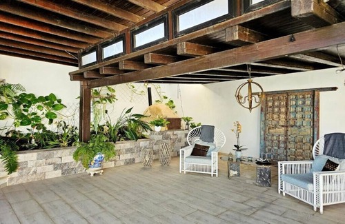 Nazaret Villa | Villa Nazoly