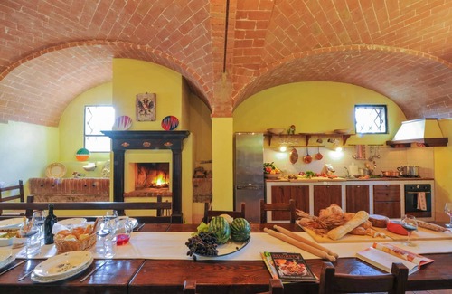 Monteroni d'Arbia Villa | Villa near Siena, 30% off for weeks from Sat to Sat