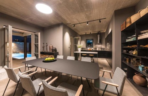 Karlovici House | Villa Nevia Sivati
