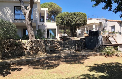 Sete Villa | Villa O2 et baraquette, architect-designed villa with swimming pool in Sète-mont Saint Clair