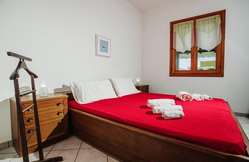Tre Fontane Villa | Villa Occhi Blu - Tre Fontane