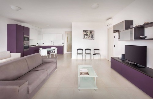 San Pietro in Cariano Villa | Villa Oleandri-APT main house
