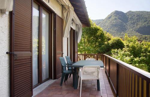 Castello House | Villa Olga Lago Maggiore