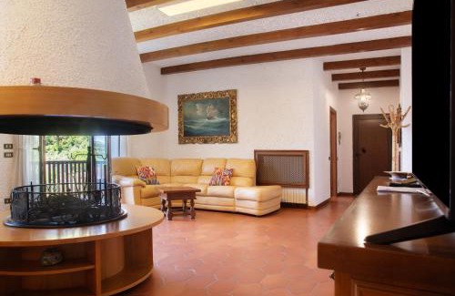 Castello House | Villa Olga Lago Maggiore