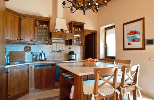Velletri Villa | Villa Olive Garden Spa Retreat with Tennis court - Luxe Estate