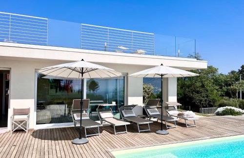 Massarosa Villa | Villa Olympia Pool Sea View Mountains Lake Nature Sleeps 8 Air Conditioning Wi-Fi