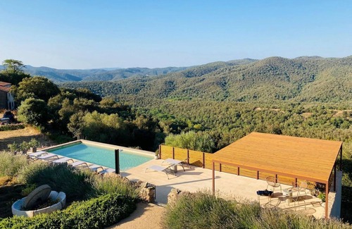Quart Villa | Villa Oms - Six Bedroom Villa, Sleeps 16