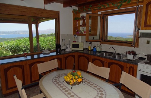 Douliana Villa | VILLA ONEIRO IN TSIVARAS WITH SPECTACULAR VIEW TO THE SEA AND MOUNTAINS