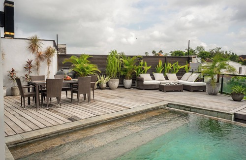 Padonan Villa | Villa Oshra by Fantasia Villas