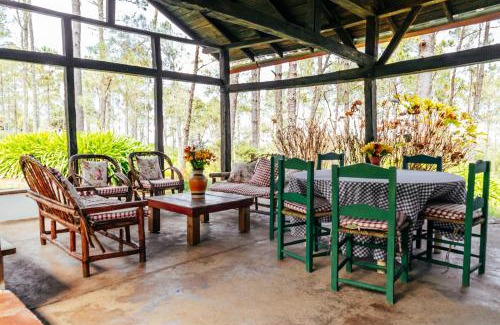 Constanza Hotel | Villa Pajon Eco Lodge