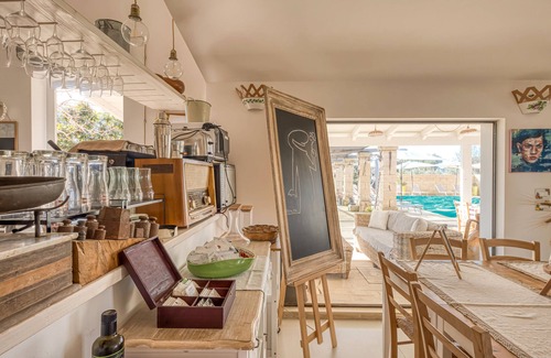 Salve Villa | Villa 'Palmira Immersa Nella Natura' with Sea View, Private Pool and Wi-Fi