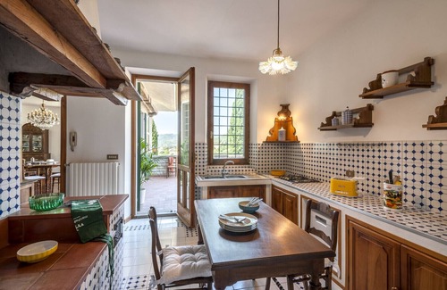 SantʼAngelo in Vado Villa | Villa Paola 10 by Marche Holiday Villas