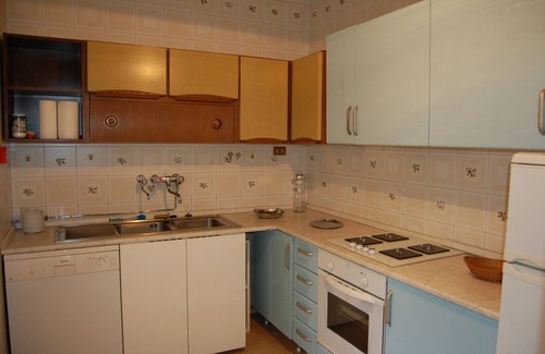 Lido di Camaiore Villa | Villa Patrizia (120 sqm ground floor in a quiet area near the sea)