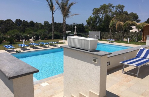 Terrasini Apartment | Villa Perla di San Cataldo blue apartment