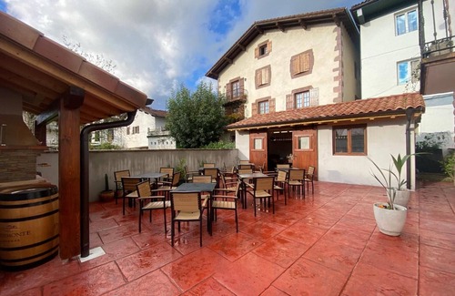 Elizondo Villa | Villa 'Perla Etxea' with Mountain View, Private Terrace and Wi-Fi
