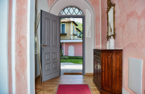 Perledo Villa | Villa Perledina by Wonderful Italy