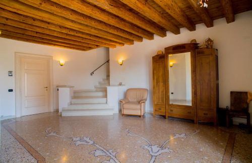Gazzo Apartment | Villa Peschiera